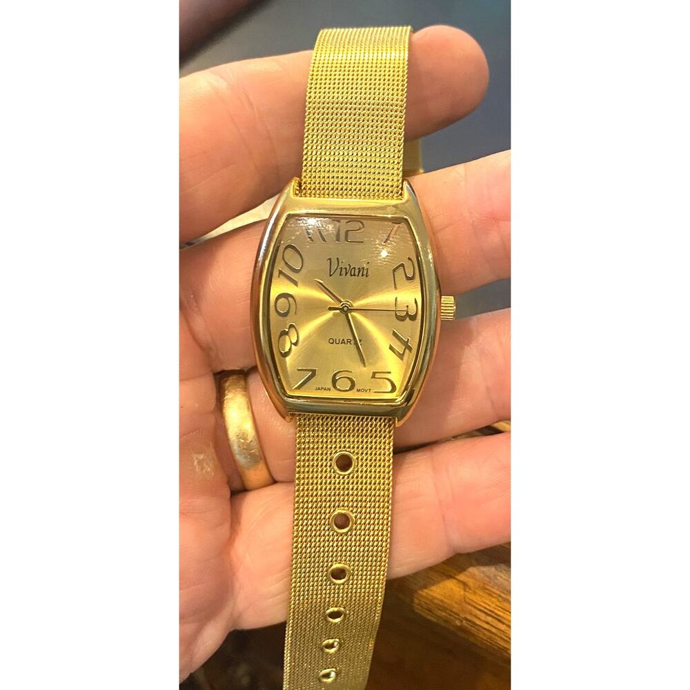 Women's 30mm Gold Tone Vivani Watch, Gold Tone Mesh Band